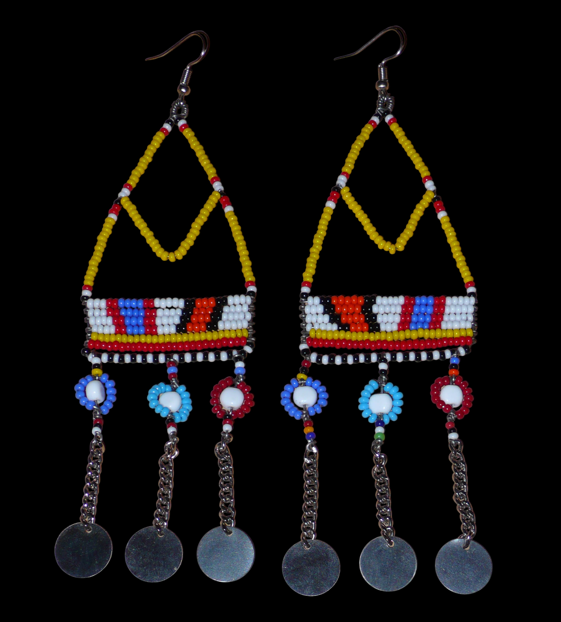 Boucles d'oreilles Massai à breloques