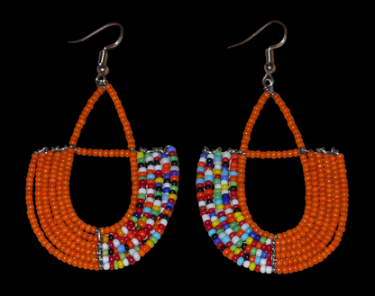 Boucles d'oreilles kenyanes orange et multicolores