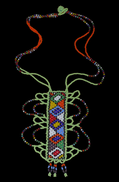 Collier africain avec pendentif zoulou