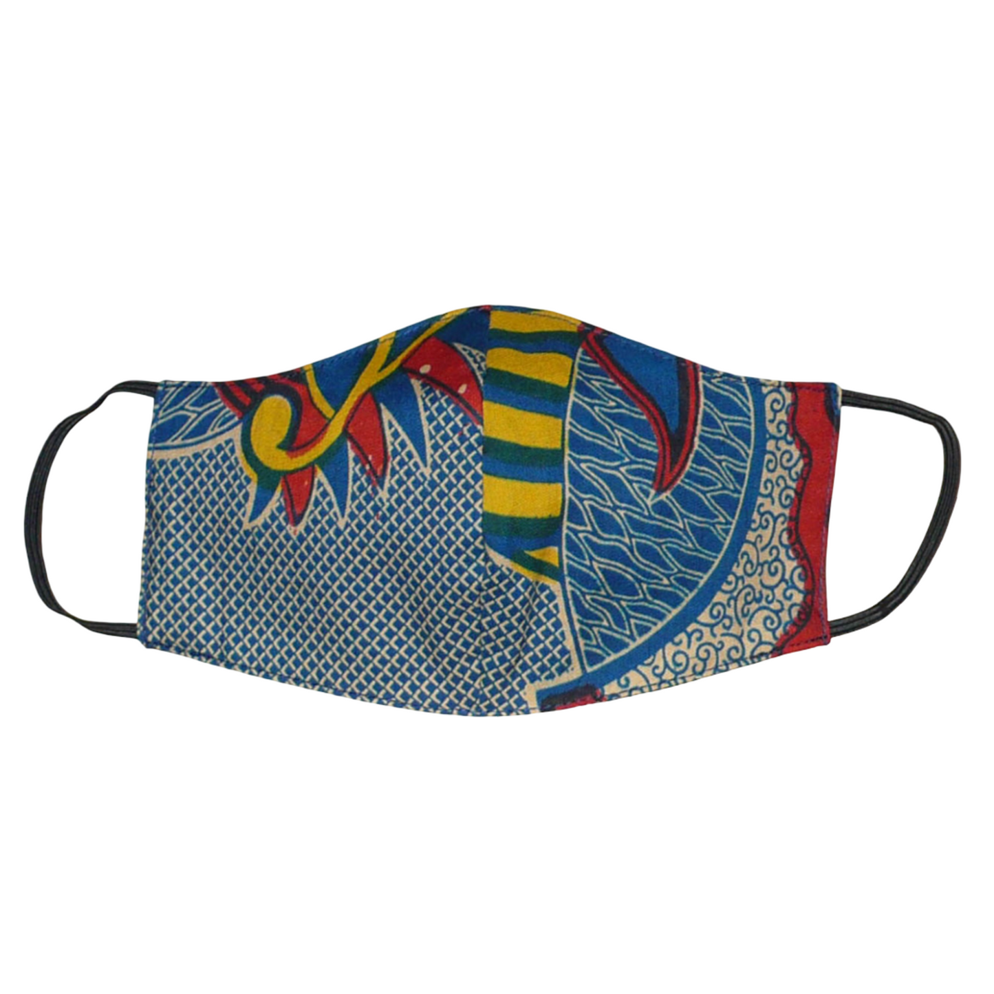 Masque facial pour homme à la coupe ajustée en tissu en coton imprimé de motifs africains ; il se porte avec des élastiques. En vue d'une utilisation éco-responsable, ce masque est lavable et réutilisable.