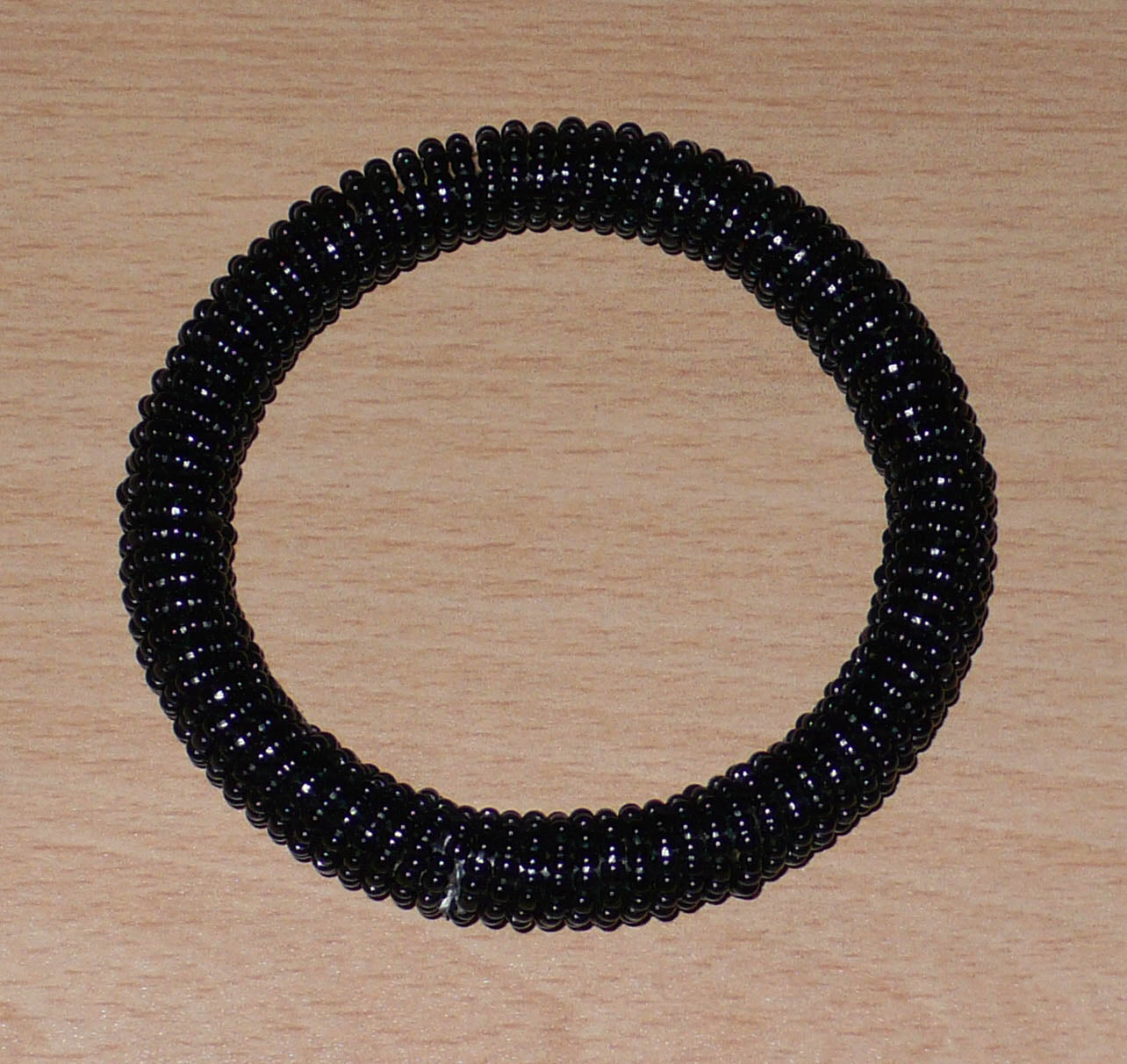 Bracelet Massai tubulaire noir